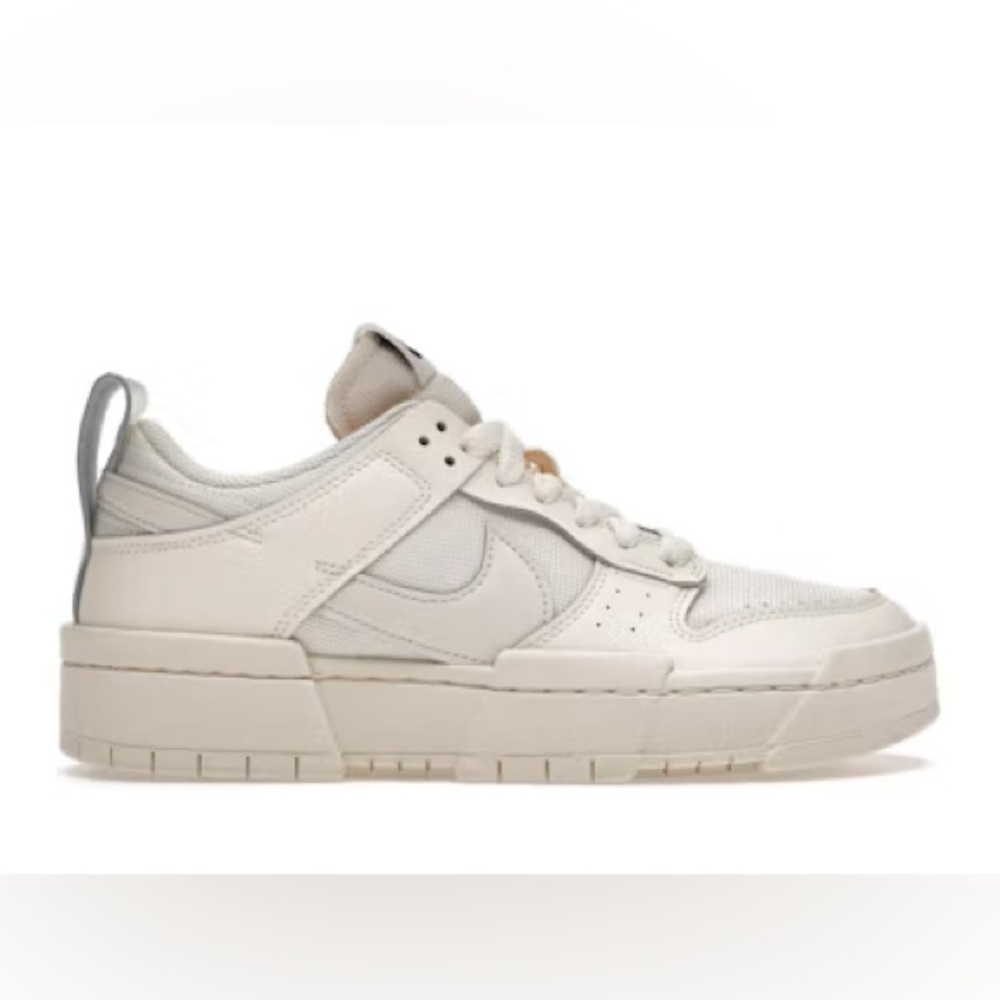 Nike Dunk Low Sneakers In Coconut Milk🥥